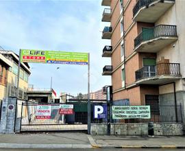 CAPANNONE A TORINO