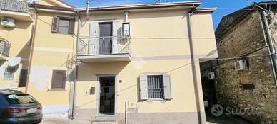 2 LOCALI A CATANZARO