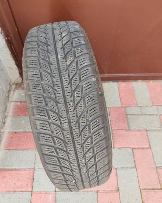 Gomme invernali + cerchi 185/65R15