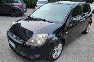 Ford Fiesta 1.4 TDCi 5p. Ghia