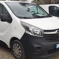 Opel vivaro 2016 - 1.6 cdti Lb automobili