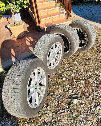 Cerchi in lega BMW F31 7J x 16 con gomme invernali