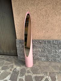 Specchio a unghia rosa pastello