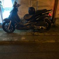 Beverly 125