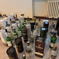 Bottiglie Scotch Whisky Caol Ila Lagavulin