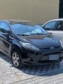 Ford Fiesta 1.4 GPL/BZ (2010)