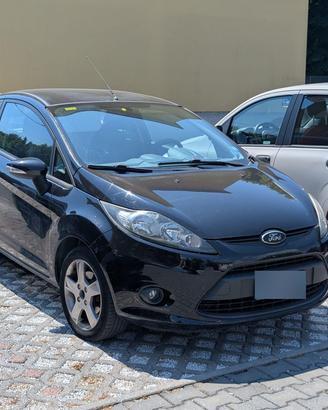 Ford Fiesta 1.4 GPL/BZ (2010)