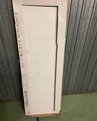 Piastrelle pet rivestimento bagno