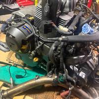 Motore ducati monster 1100s completo di contorni