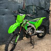 Kawasaki kx 450 da vetrina