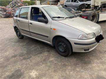 Fiat punto ricambi