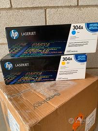 2 toner nuovi HP  304 Acyan / 304 A yellow