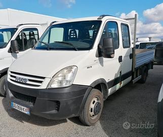 Iveco Daily 35C12 Doppia Cabina Fisso con Gru