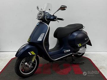 Piaggio GTS 300 SUPER DA 71 € AL MESE – SENZA ANTI