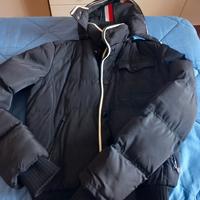 Giubbotto nero moncler