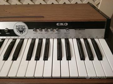 Pianola Tastiera Rhythm Machine Eko Tiger Junior R