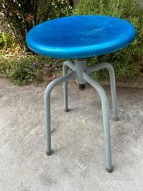Sgabello vintage industriale in metallo