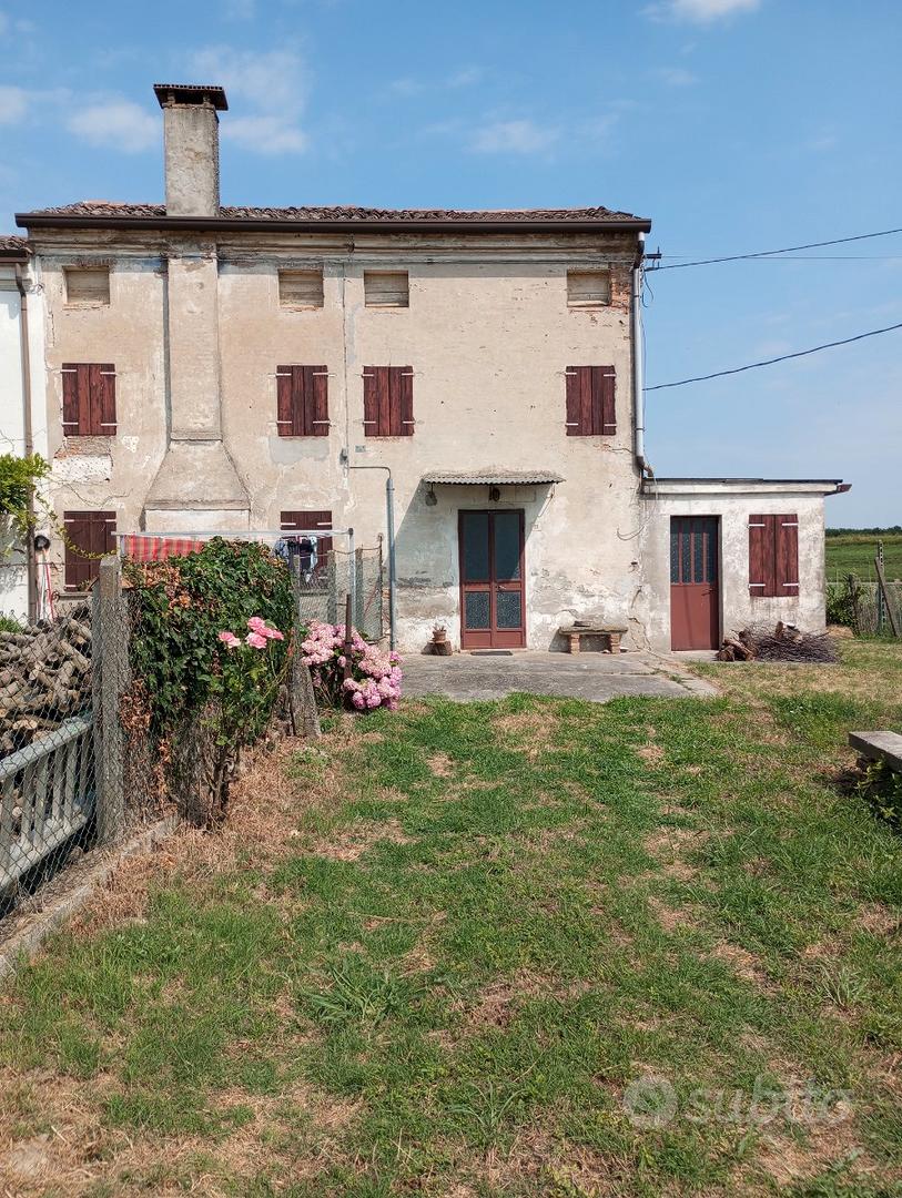 Rustico con terreno di pertinenza - Vista 2