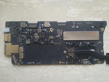 Scheda madre macbook 2015 i5 8gb