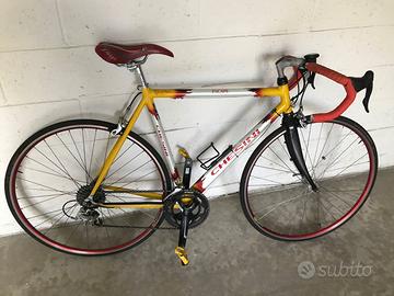 bici da corsa marca Chesini