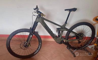 Transition Repeater AXS