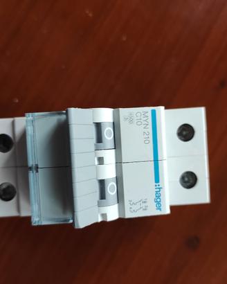 interruttore magnetotermico hanger 