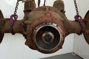 Gruppo differenziale posteriore iveco 170nc usato