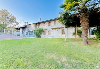 CASA SEMINDIPENDENTE A CINAGLIO