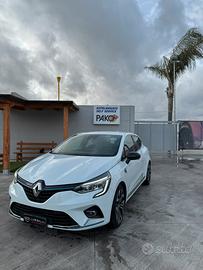 🚘 Renault Clio E-Tech Hybrid Initiale Paris 2021