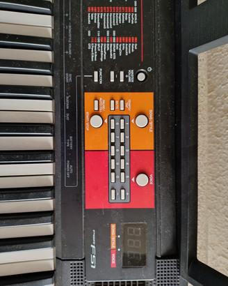 pianola Yamaha PSR F51