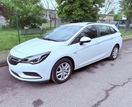 Opel Astra-2019 UNICO PROPRIETARIOOO-PREZZOO SUPER
