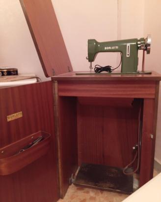 macchina da cucire vIntage BORLETTI