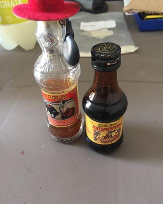 K3582NN-Miniature Bottiglia Sangria e Silvestre