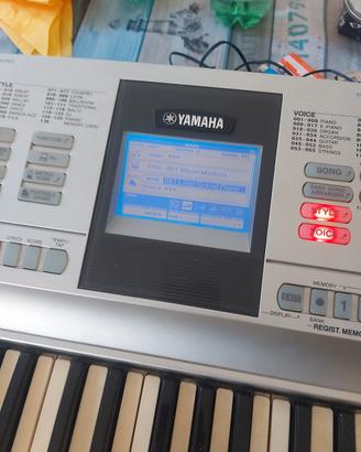 tastiera yamaha dgx305