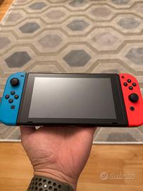 Nintendo Switch Neon come nuova