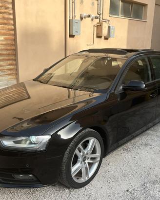 Audi A4 Avant 2.0 TDI 143 CV – SLINE