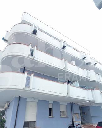 Appartamento Alba Adriatica [Cod. rif U040VRG]