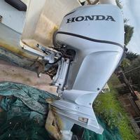  barca con motore honda