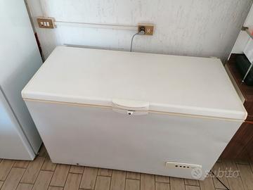 congelatore freezer a pozzetto  280 litri