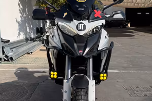 Ducati Multistrada v4s travel & radar