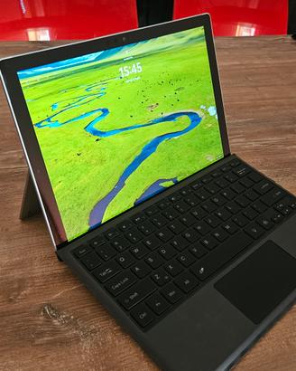 Surface Pro 6 + Docking Station