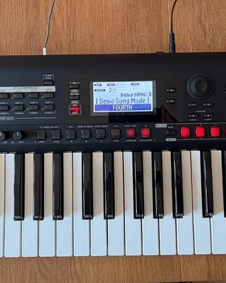 KORG I3 Workstation