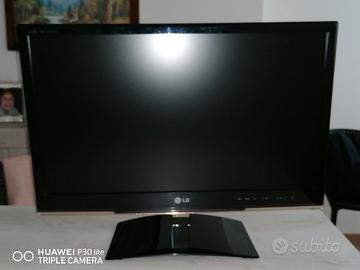 TV Monitor LG 24 pollici