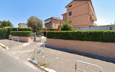 Bufalotta Trilocale con doppi servizi e posto auto