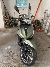 Piaggio Beverly 400 - 2023