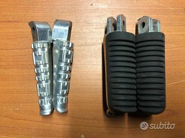 NR.4 pedane originali Yamaha FZ1