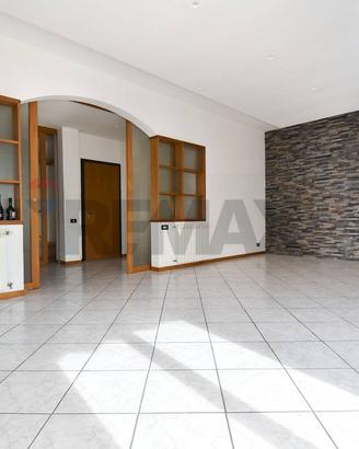 Appartamento - Tremestieri Etneo
