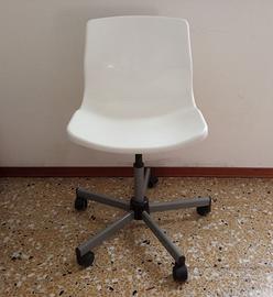 Sedia girevole Ikea mod SNILLE vintage