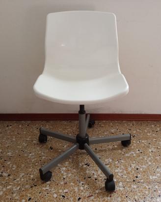 Sedia girevole Ikea mod SNILLE vintage