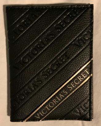 Porta passaporto Victoria’s Secret